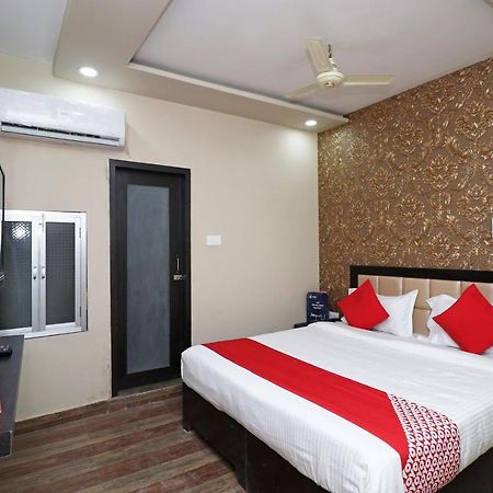 Collection O 23139 Natraj Inn Varanasi Exteriör bild