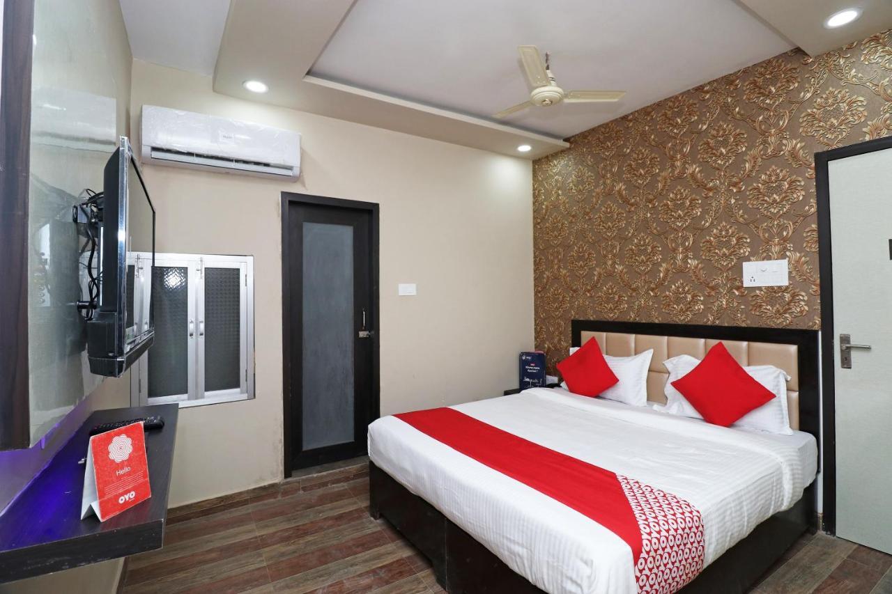 Collection O 23139 Natraj Inn Varanasi Exteriör bild